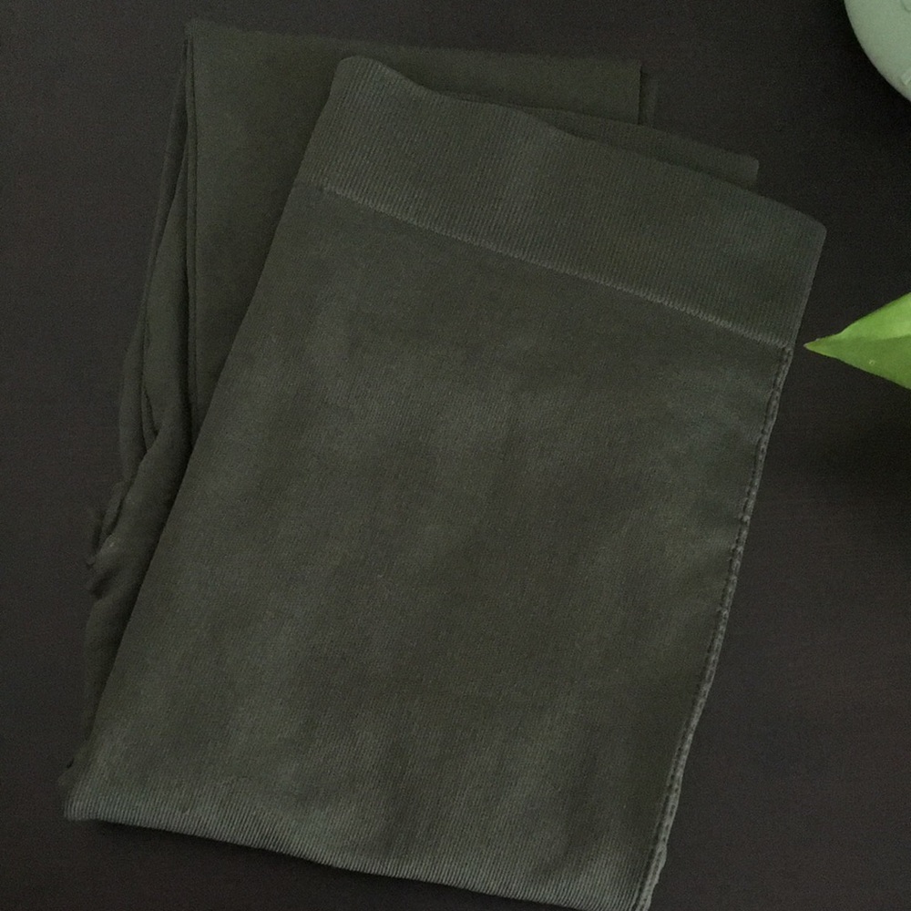 Blanqi Everyday Highwaist Postpartum Leggings
